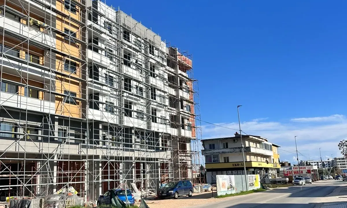Prodaja, dvosoban stan, 72m², Velika Plaža, Ulcinj