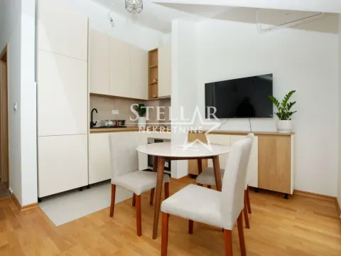 Rent, studio apartment, 28m², Stari Aerodrom, Podgorica - image 2