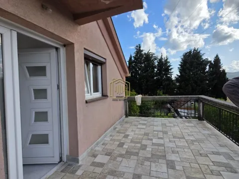 Izdavanje, dvosoban stan, 70m², Gornja Gorica, Podgorica - image 9