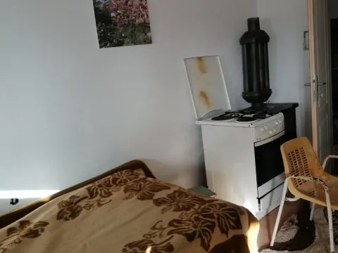 Prodaja, kuća, 70m², Kotor, Crna Gora - image 4