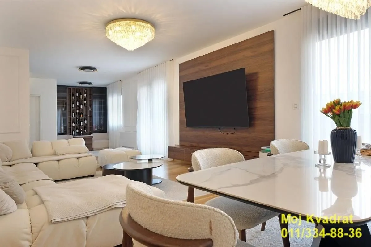 Sale, apartment, 152m², Čubura, Beograd