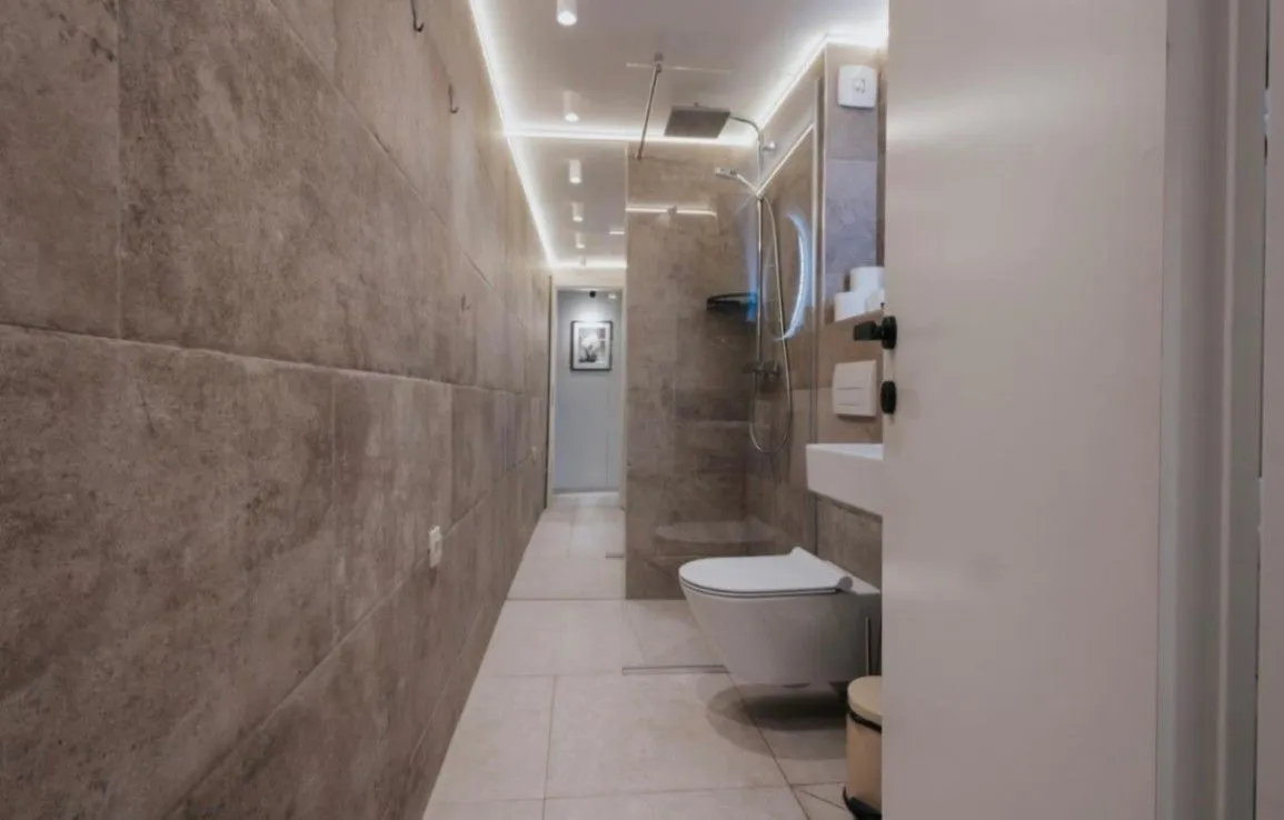 Prodaja, dvosoban stan, 62m², Petrovac, Budva