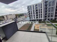 Izdavanje, trosoban stan, 73m², Savski Venac, Beograd - image 11