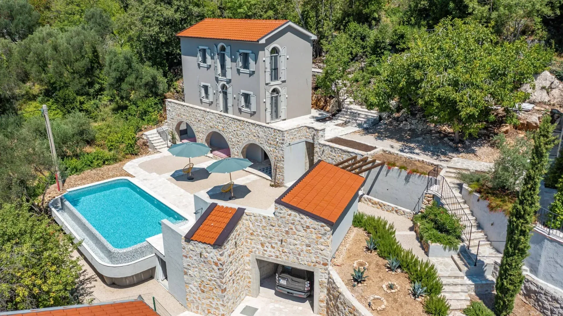Sale, house, 350m², Kotor, Crna Gora