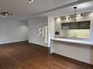 Izdavanje, trosoban stan, 114m², Čubura, Beograd - image 2