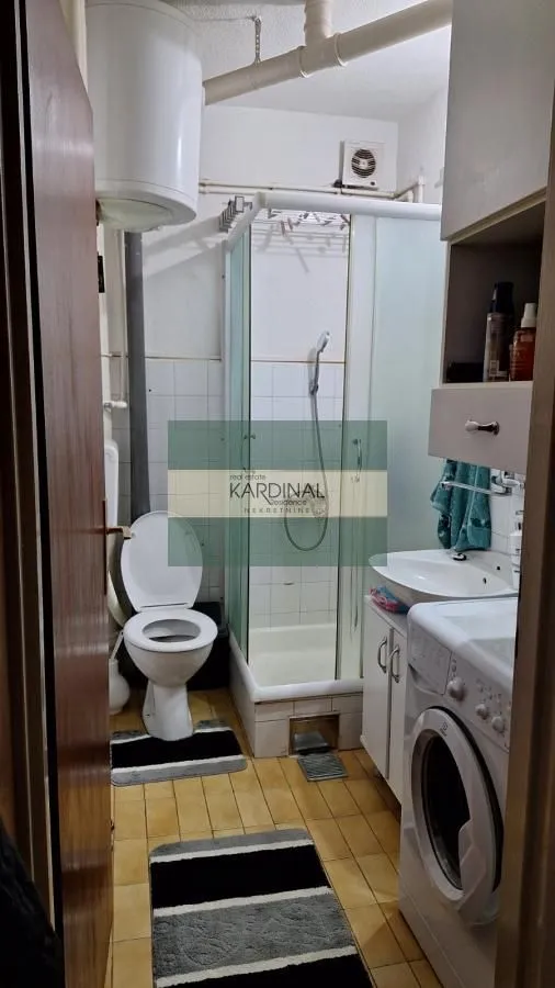 Izdavanje, jednosoban stan, 34m², Erdoglija, Kragujevac