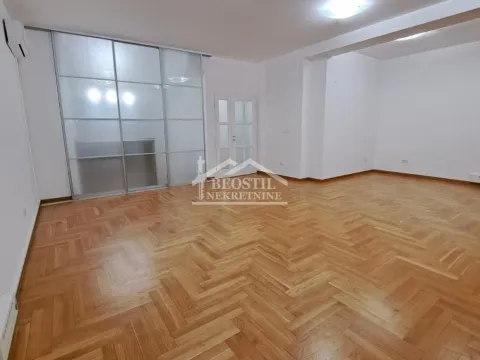 Izdavanje, četvorosoban stan, 204m², Đeram Pijaca, Beograd - image 9
