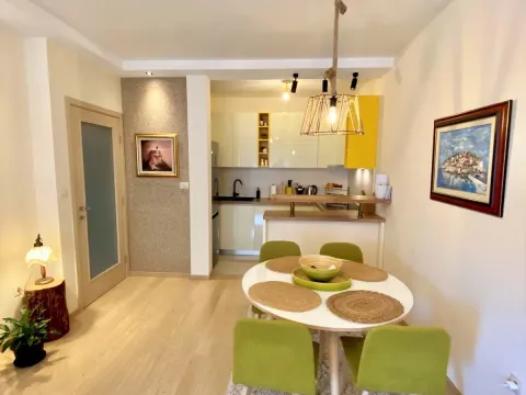 Rent, one bedroom apartment, 47m², City Kvart, Podgorica - image 4