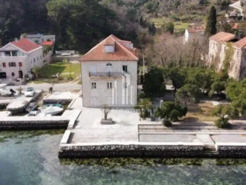 Prodaja, kuća, 550m2, Prčanj, Kotor Prodaja, kuća, 550m2, Prčanj, Kotor