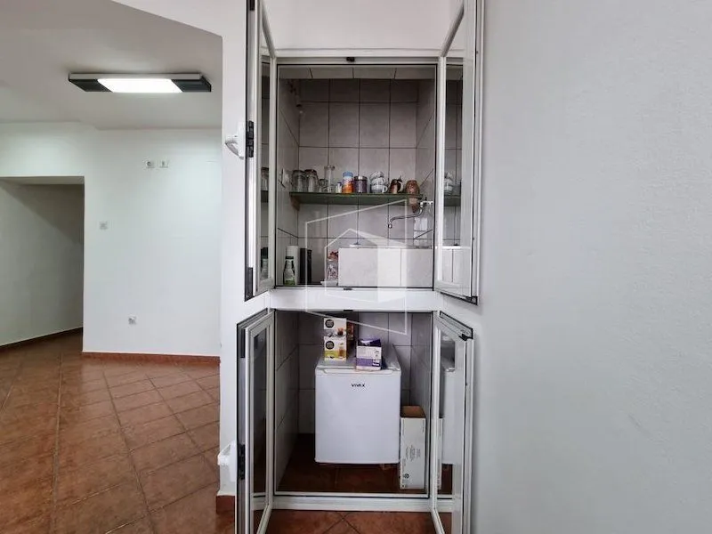 Rent, office space, 50m², Centar, Podgorica