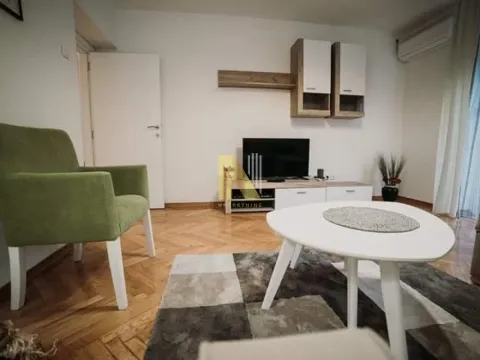 Rent, two bedroom apartment, 47m², Centar, Novi Sad - image 4