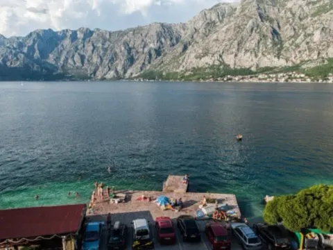 Sale, one bedroom apartment, 54m², Prčanj, Kotor - image 5