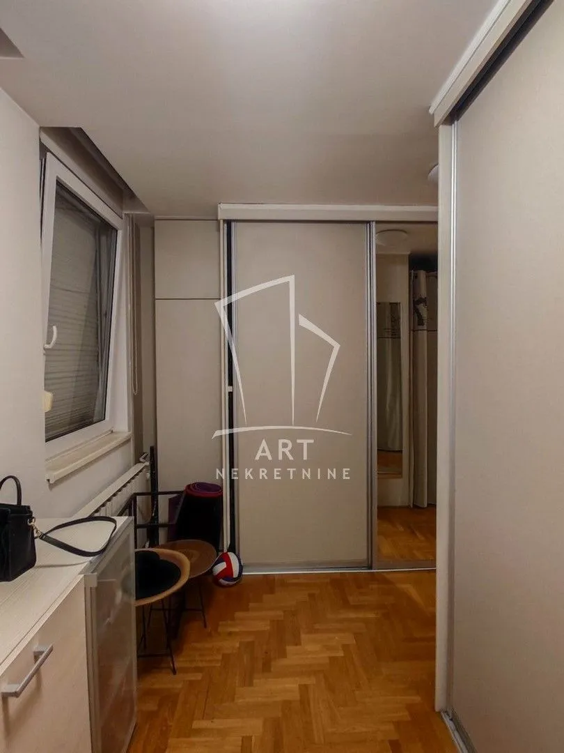 Prodaja, četvorosoban stan, 165m², Novi Beograd Blok 22, Novi Beograd Sve Podlokacije
