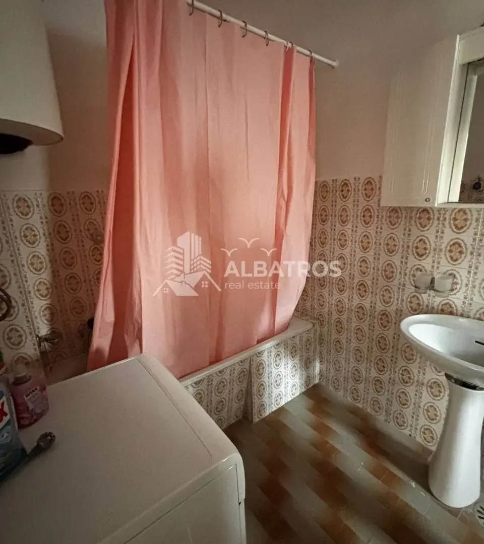 Rent, house, 150m², Polje, Bar