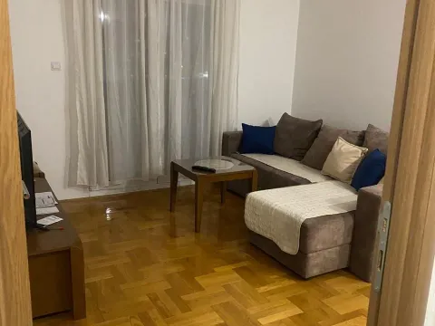 Izdavanje, stan, 43m², Tuški Put, Podgorica - image 5