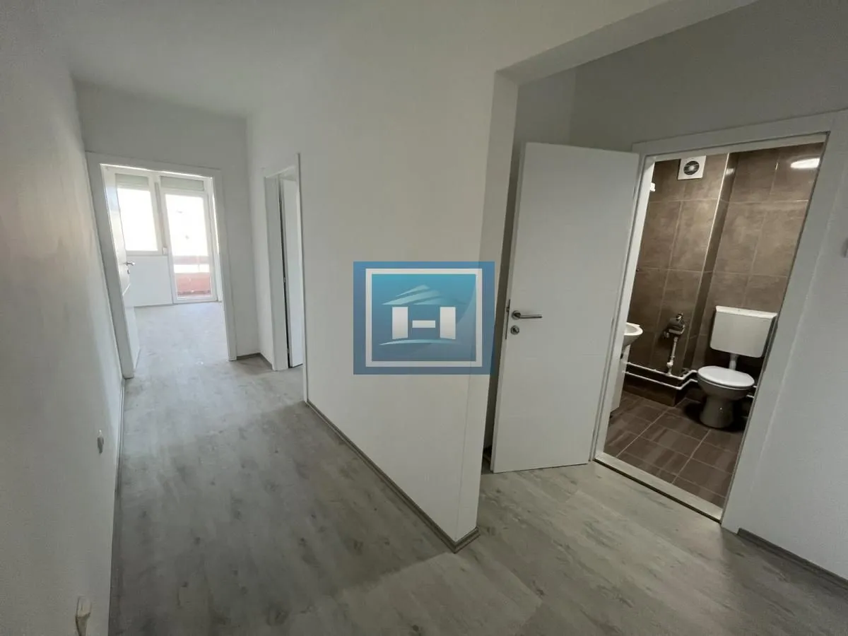 Sale, two bedroom apartment, 74m², Centar, Paraćin