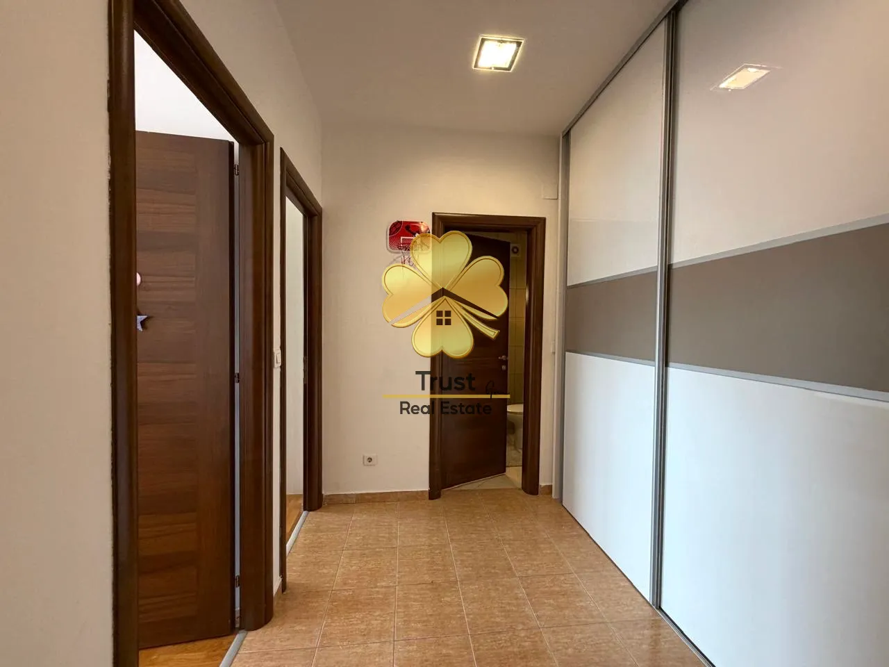Rent, three bedroom apartment, 100m², City Kvart, Podgorica