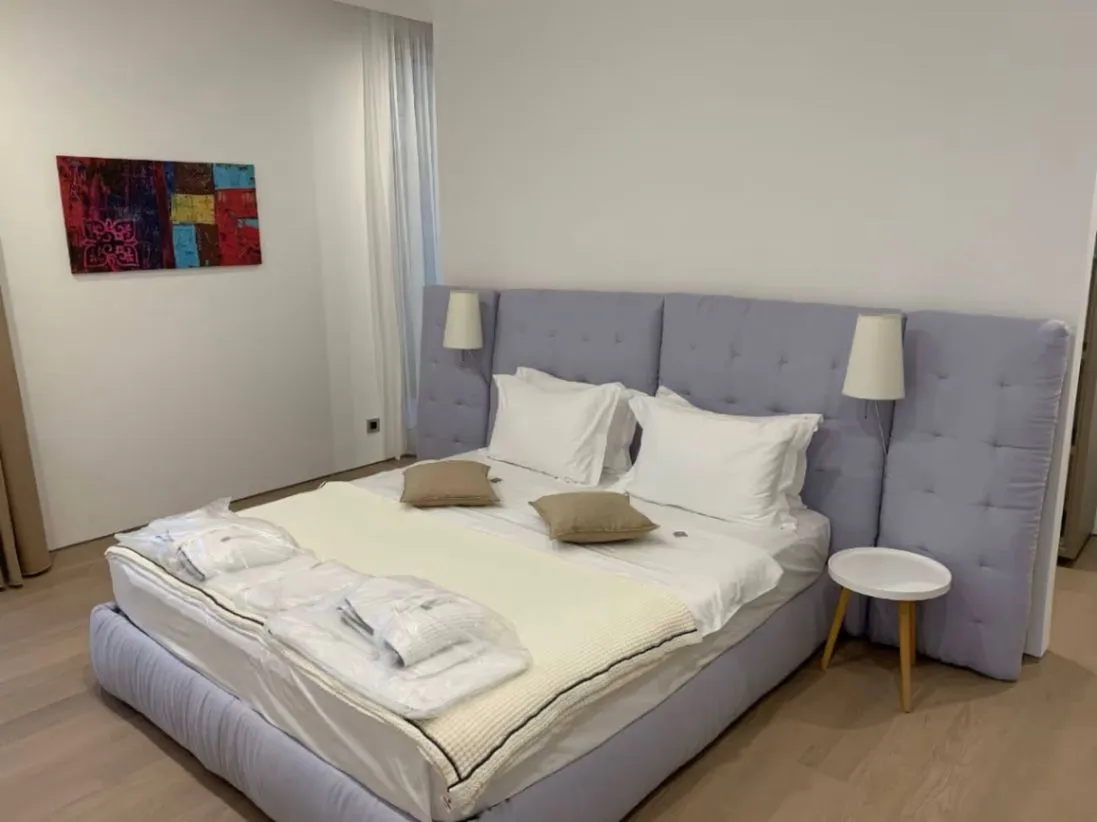 Sale, two bedroom apartment, 146m², Dukley Gardens, Budva