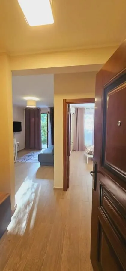 Prodaja, jednosoban stan, 53m², Herceg Novi, Crna Gora