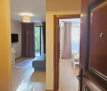 Prodaja, jednosoban stan, 53m², Herceg Novi, Crna Gora - image 9