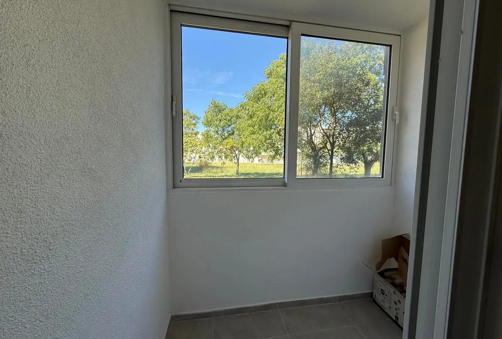 Izdavanje, stan, 30m², Blok 6, Podgorica