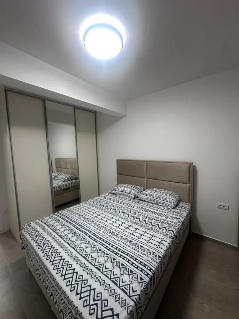 Rent, one bedroom apartment, 47m², Centar, Budva