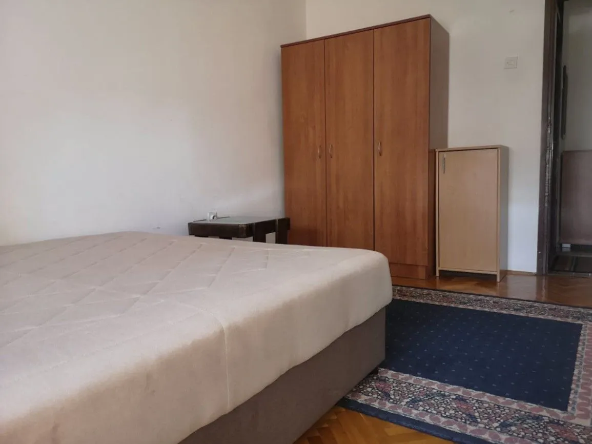 Rent, one bedroom apartment, 54m², Blok 9, Podgorica