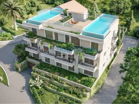 Prodaja, trosoban stan, 198m², Dobrota, Kotor - image 2