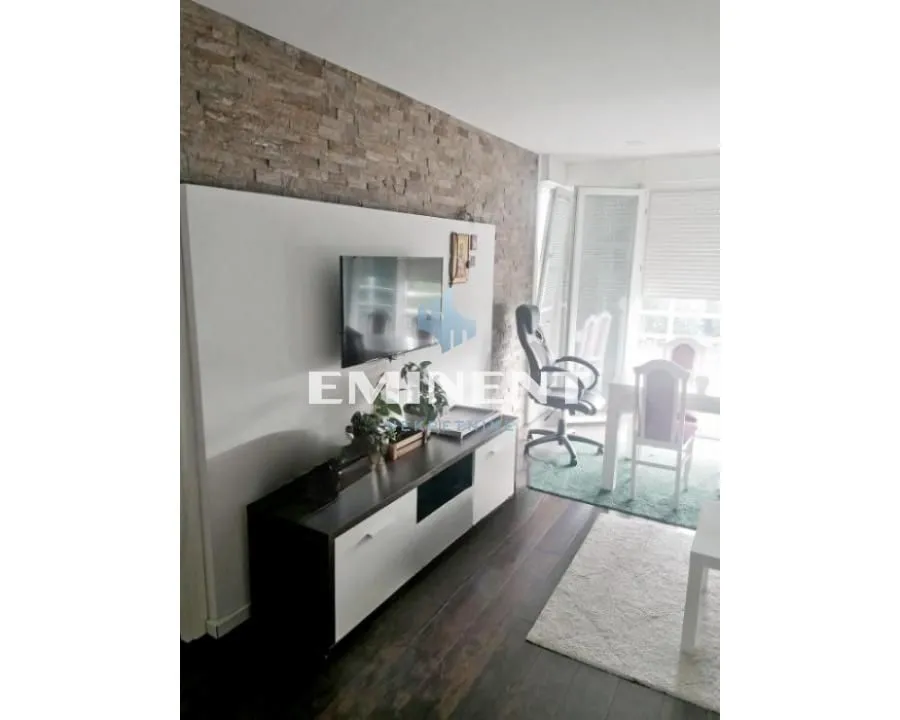 Sale, apartment, 62m², Novi Beograd Blok 28, Novi Beograd Sve Podlokacije