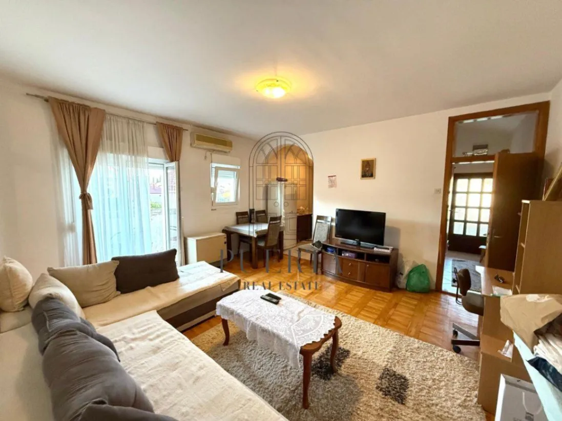 Prodaja, dvosoban stan, 54m², Masline, Podgorica