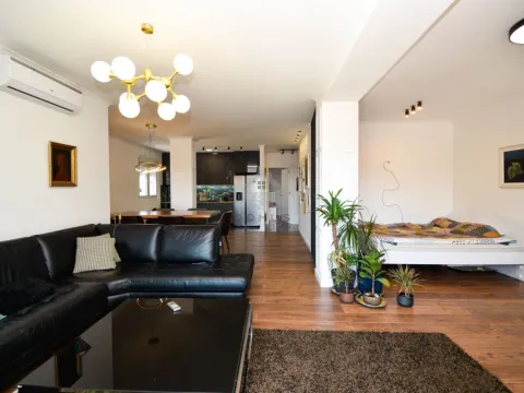 Sale, three bedroom apartment, 140m², Budva, Crna Gora - image 4