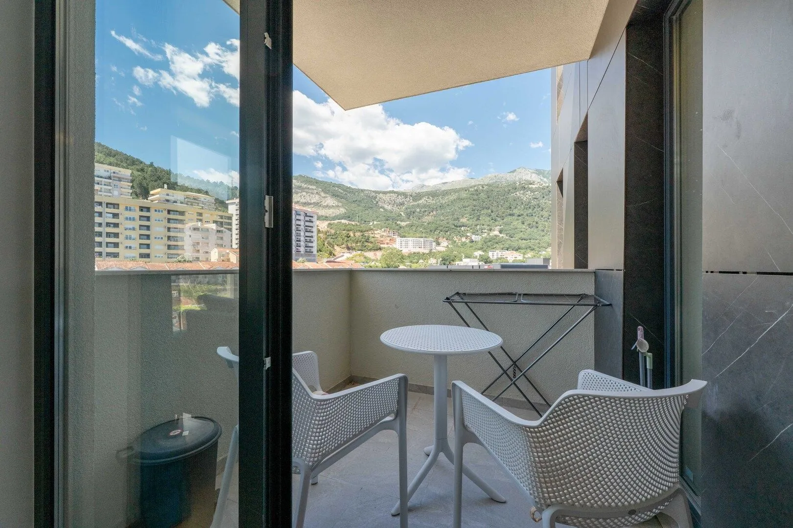 Prodaja, jednosoban stan, 43m², Rozino, Budva