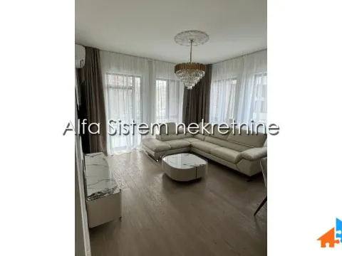 Izdavanje, trosoban stan, 82m², Savski Venac, Beograd - image 4