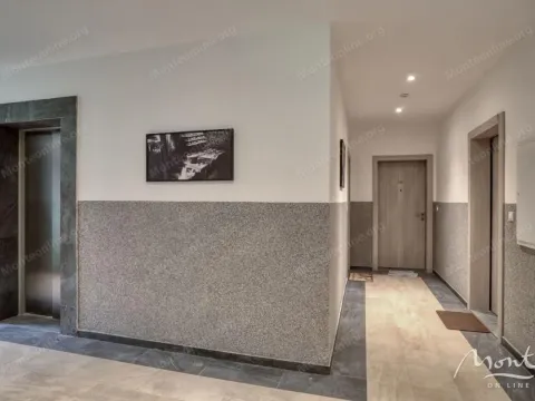 Sale, one bedroom apartment, 44m², Budva, Crna Gora - image 16