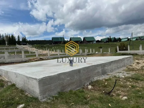 Prodaja, plac, 410m², Motički gaj, Žabljak - image 4