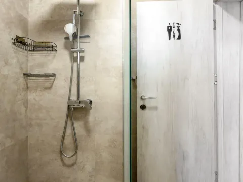 Rent, three bedroom apartment, 120m², Mrčevac, Tivat - image 14