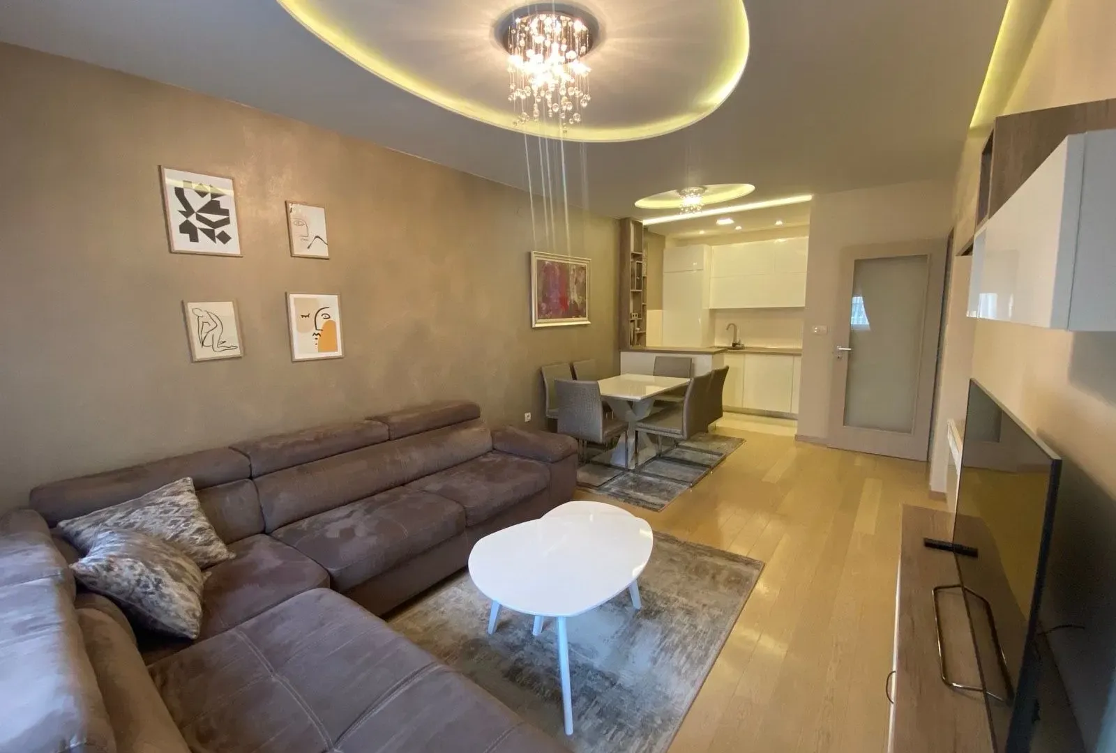 Rent, one bedroom apartment, 50m², City Kvart, Podgorica