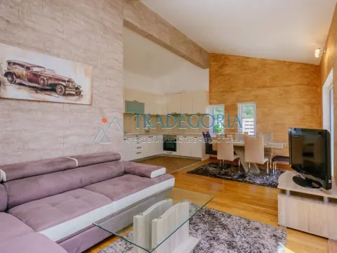 Prodaja, dvosoban stan, 105m², Petrovac, Budva - image 6