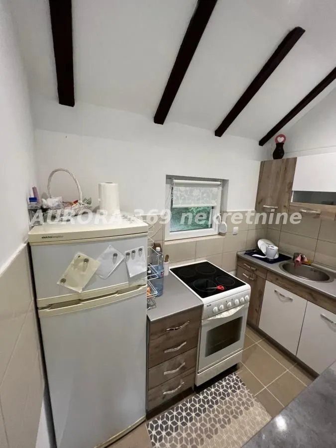 Prodaja, kuća, 39m², Čortanovci, Inđija
