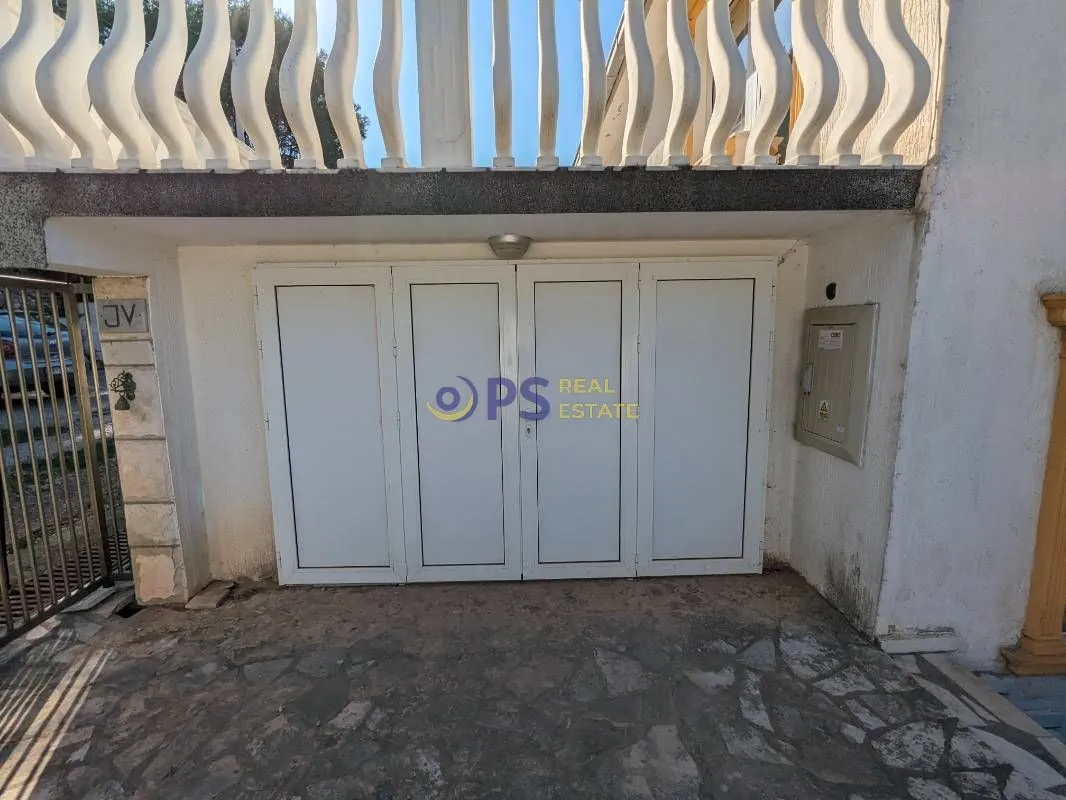 Sale, house, 300m², Bar, Crna Gora