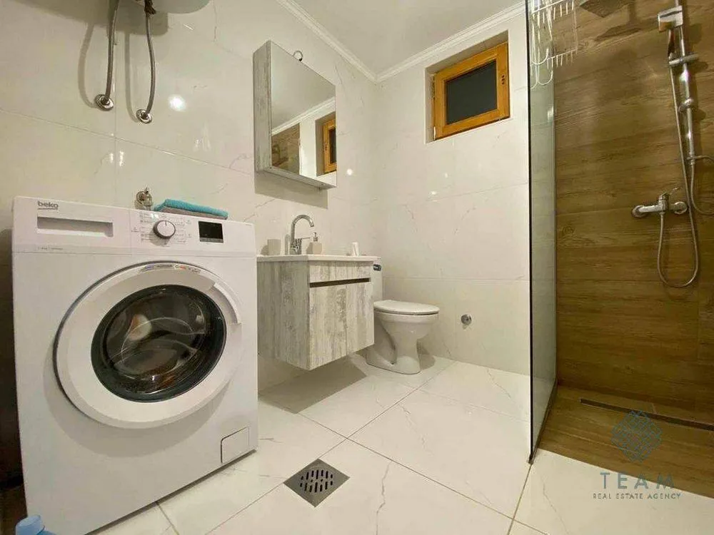 Sale, two bedroom apartment, 84m², Centar, Kolašin