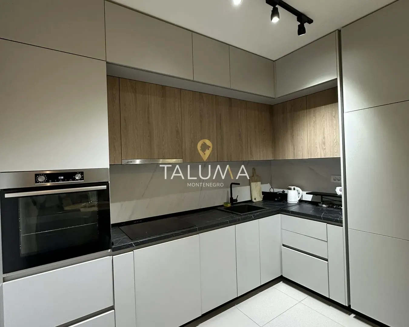 Rent, one bedroom apartment, 50m², City Kvart, Podgorica