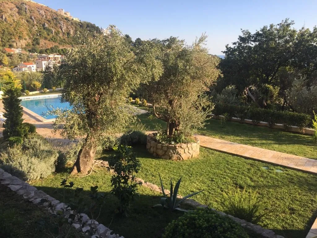 Sale, house, 160m², Reževići, Budva
