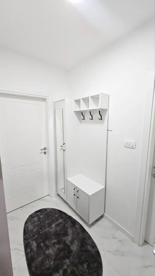 Izdavanje, jednosoban stan, 45m², Zabjelo, Podgorica