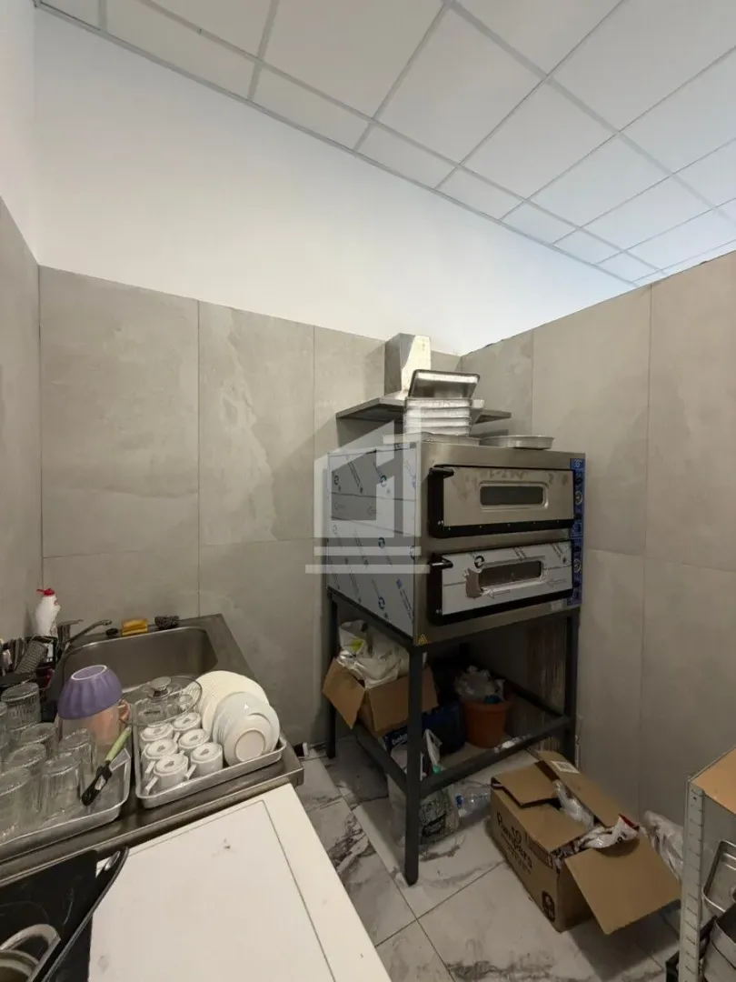 Rent, office space, 54m², Central Point, Podgorica