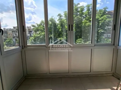 Rent, three bedroom apartment, 63m², Zemun Sve Podlokacije, Beograd - image 16