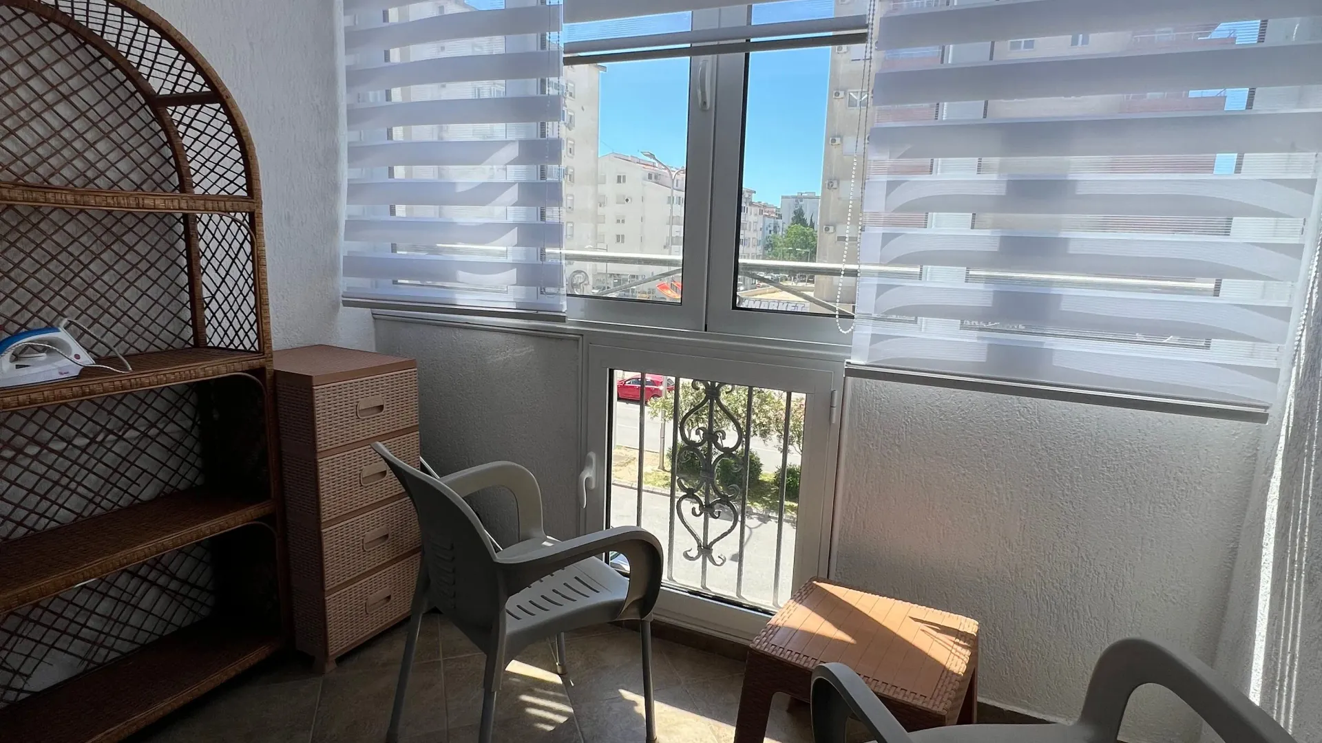 Rent, one bedroom apartment, 40m², Centar, Bar
