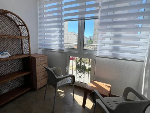 Rent, one bedroom apartment, 40m², Centar, Bar - image 8