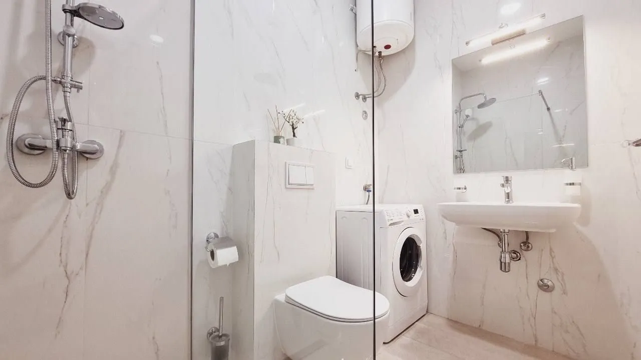 Rent, one bedroom apartment, 49m², Bečići, Budva