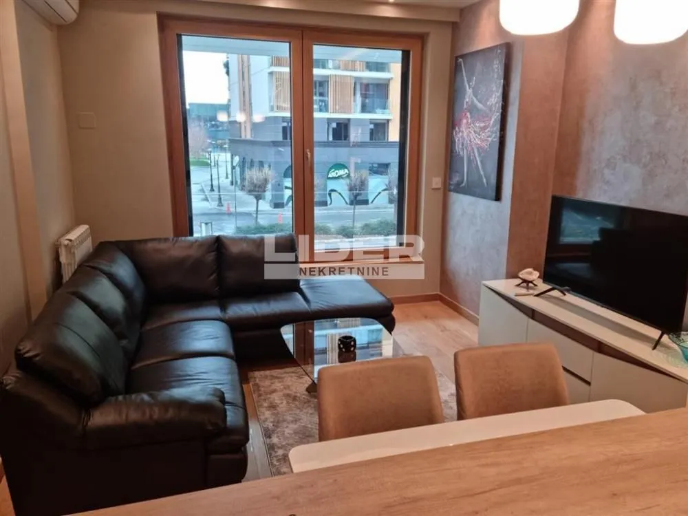 Rent, two bedroom apartment, 62m², Novi Beograd Blok 65, Novi Beograd Sve Podlokacije